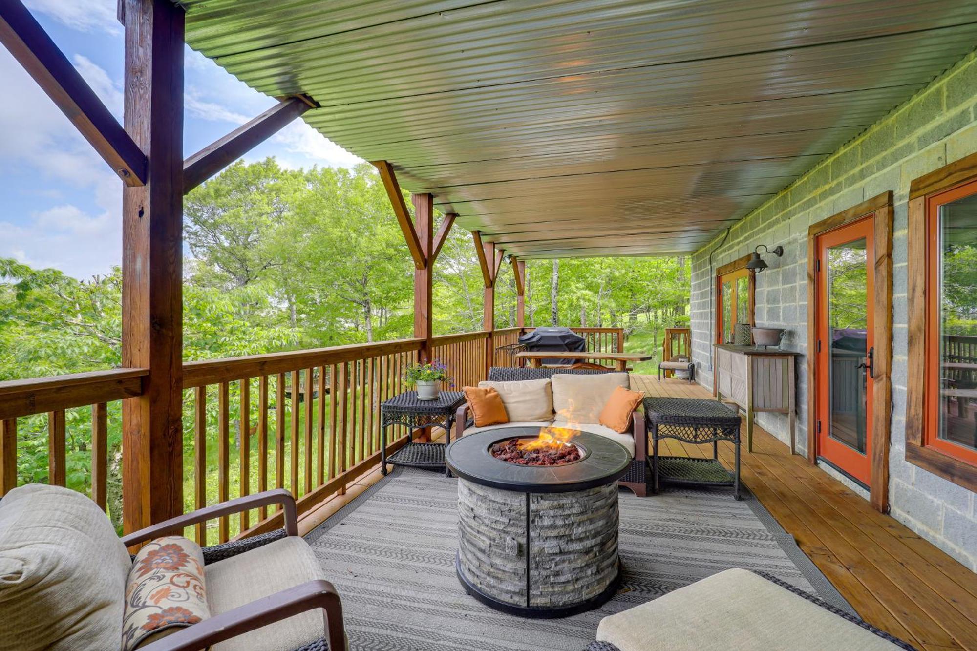 Beech Mountain Cabin With Deck And Grill Near Golf! Apartment ภายนอก รูปภาพ